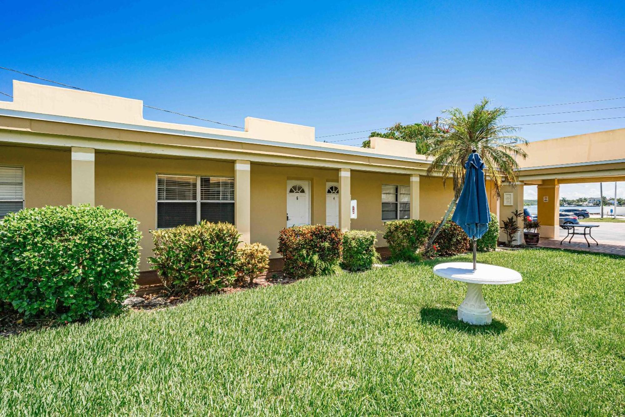 סיינט פיט ביץ' Beachside Retreat W Heated Pool מראה חיצוני תמונה